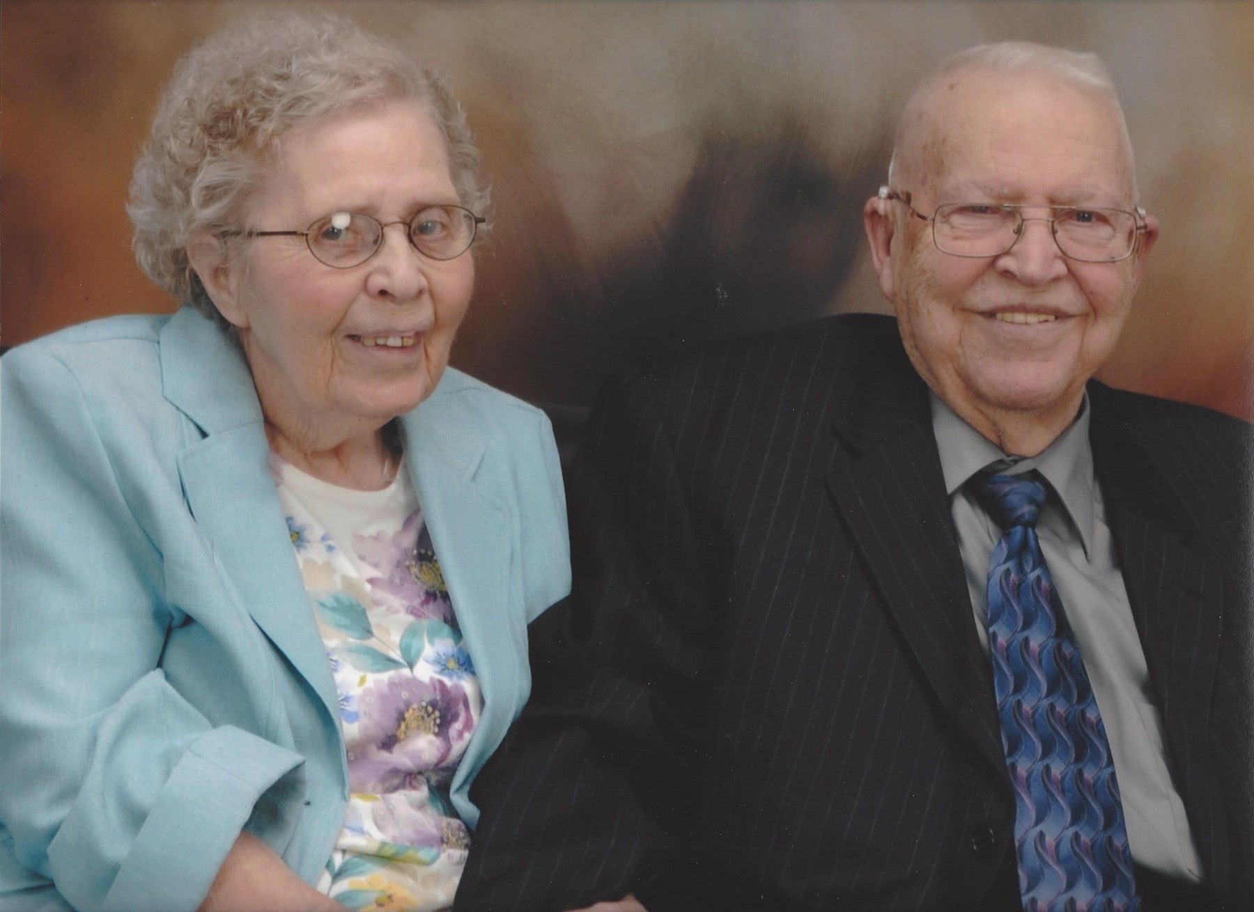 Obituary of Wilma and Russell Raymer