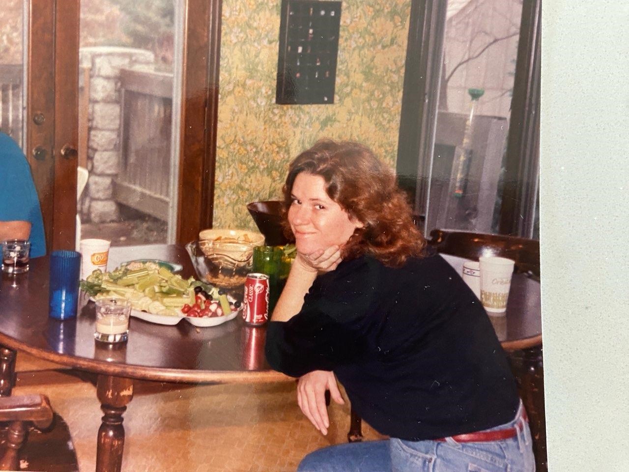 Obituary of Mary Lynn Flores