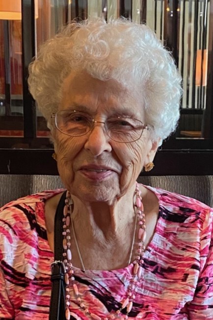 Obituario de Pearl Irene Regier