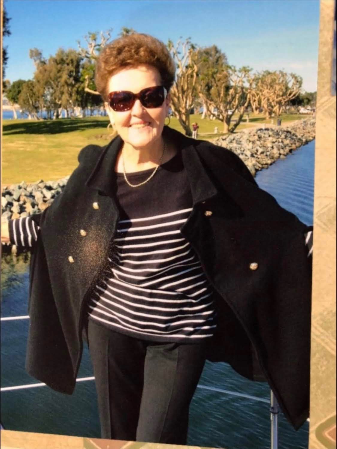 Obituary of Eva Brigitte Chavez