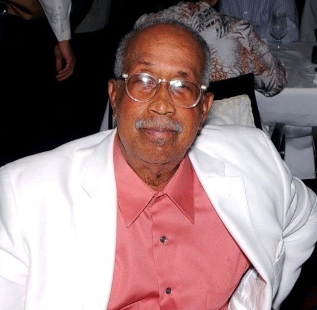 Obituary of Robert G. McCanns Jr.