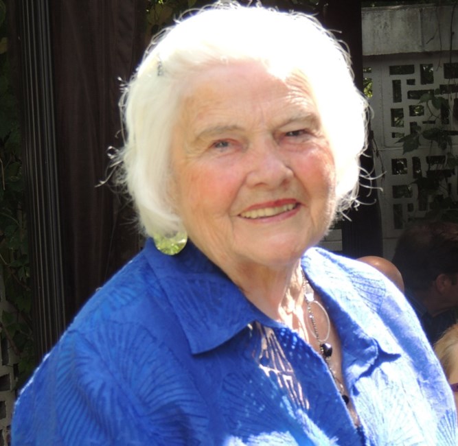 Obituary of Evelyn Hall Bechard