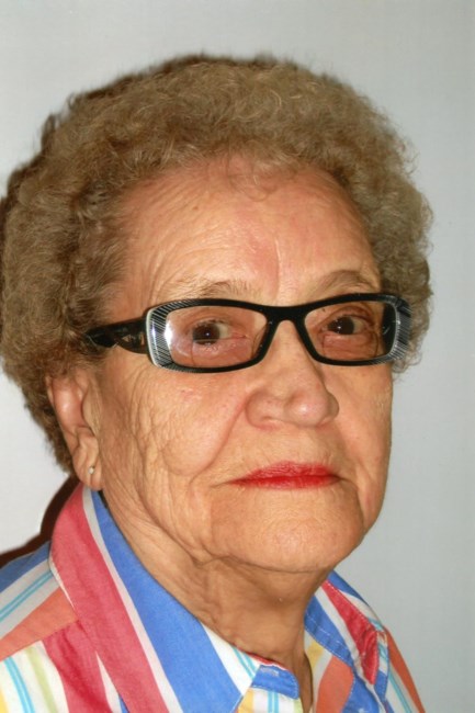 Obituary of Daisy Harries