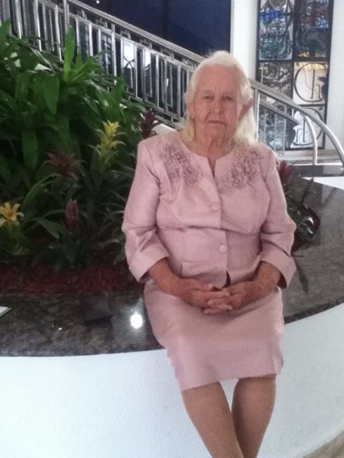 Obituary of Sra. Ramona Luna Burgos
