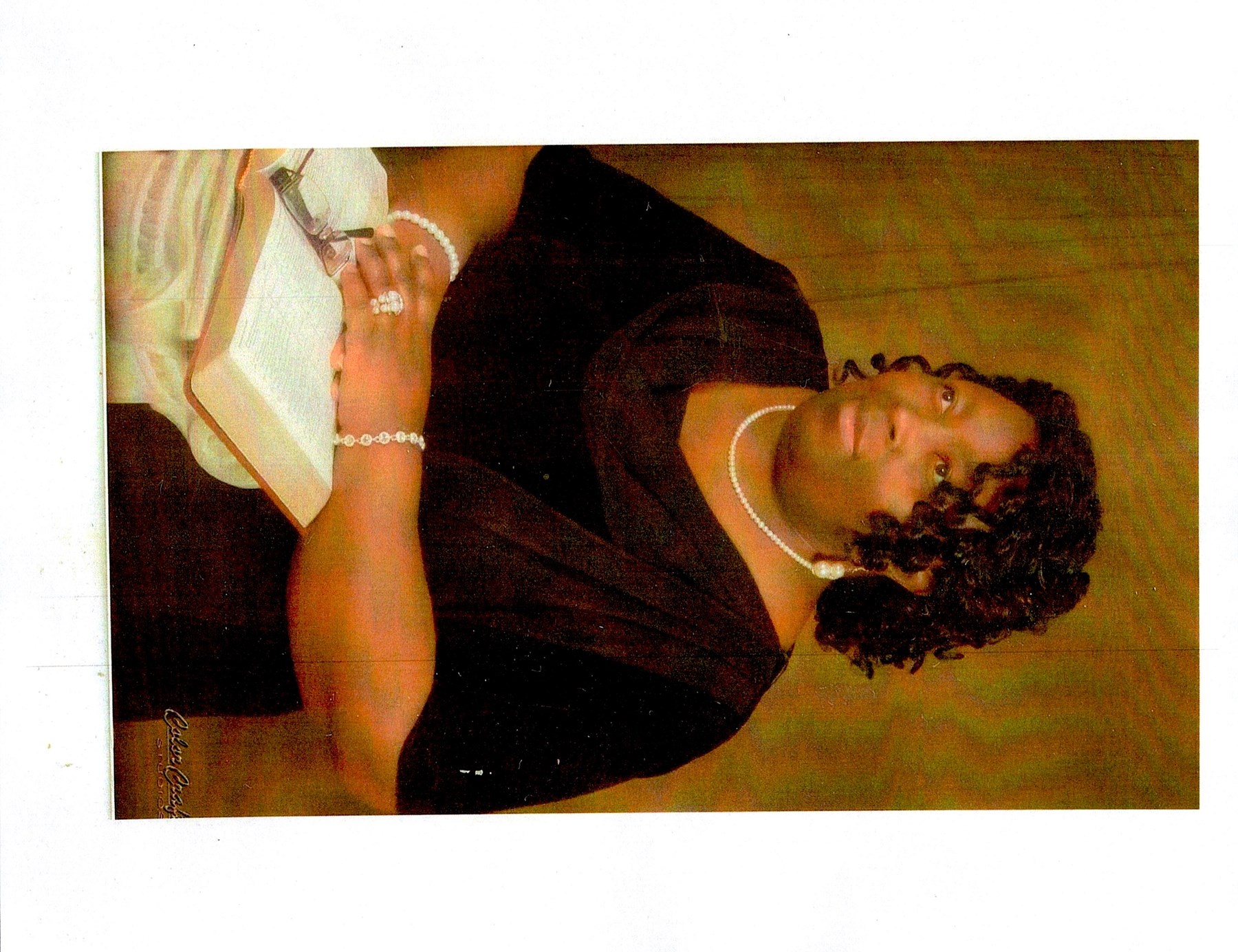 Obituary of Gloria Diane Logan