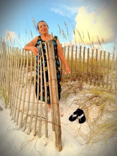 Obituario de Martha R. Carreon