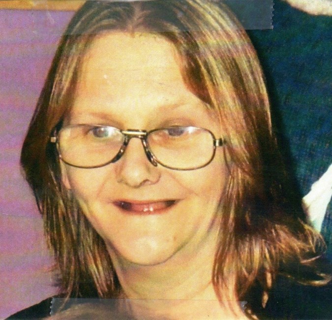 Obituary of Julie F. (Davis) Lombard