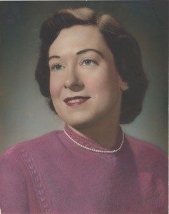 Obituary of Joan (McCammon) Domrow