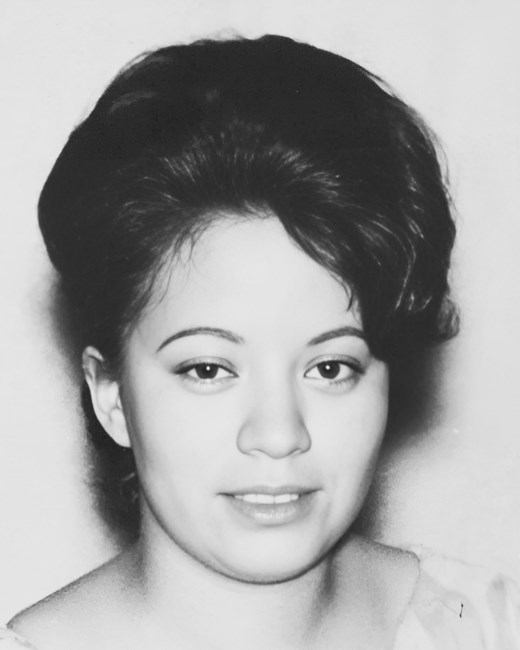 Obituary of Maria "Queta" Newby