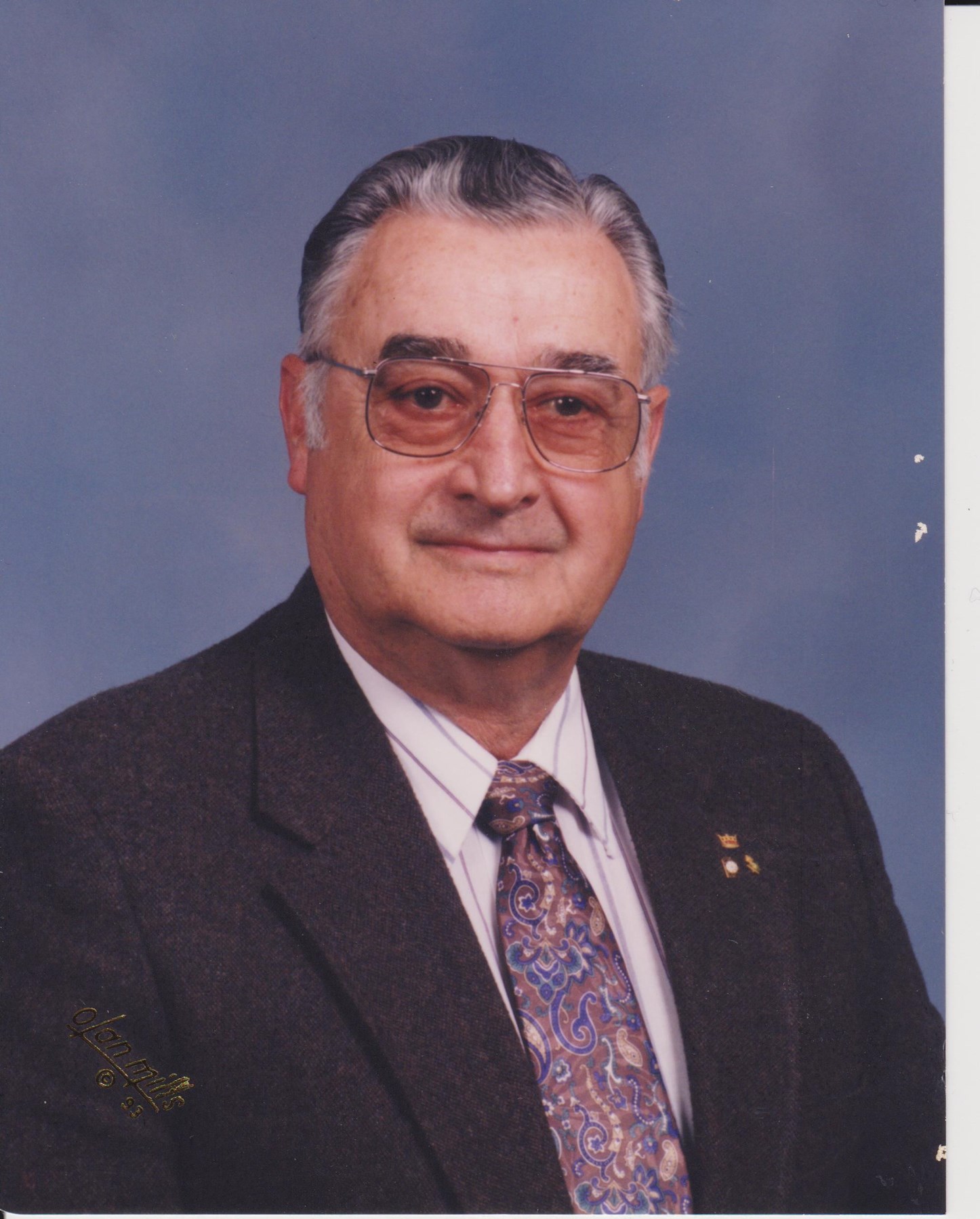 Obituary of Edwin "Ed" Dean Chase