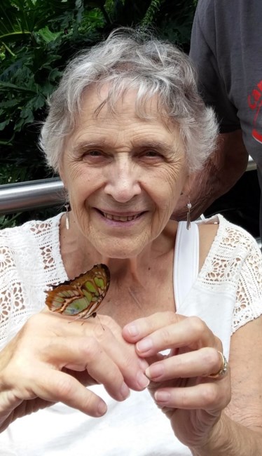 Avis de décès de Lois Ruth Emilienne (Nagle) Frazier Blakeney