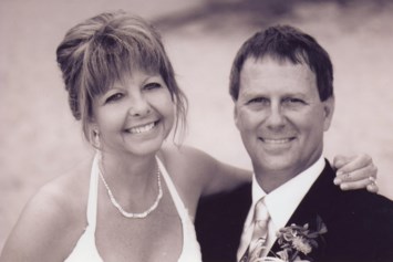 Obituario de Anthony & Deanna Erving