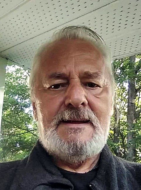 Obituary of Robert Quesnel