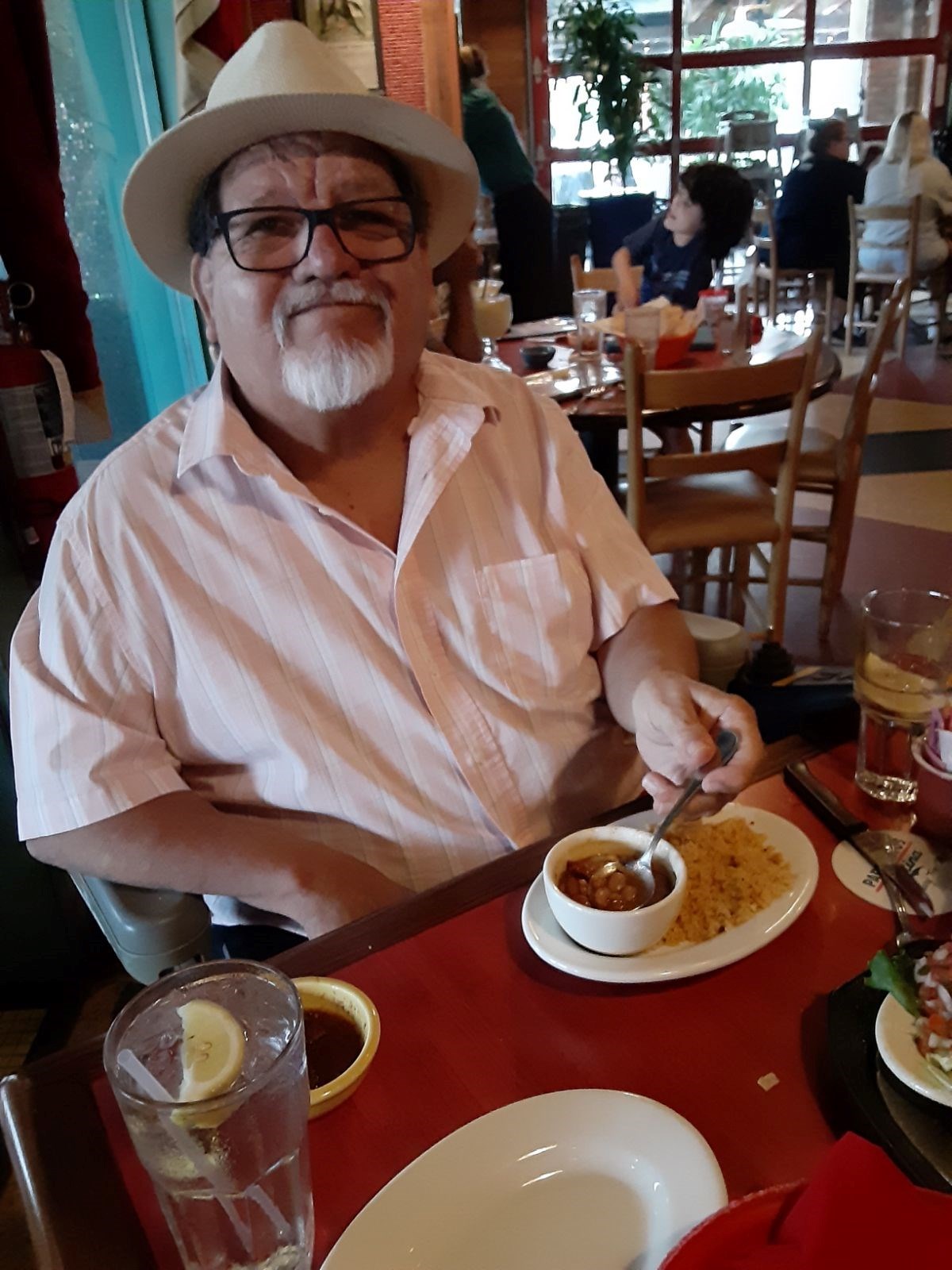 Obituary of Roberto Garza Mendoza