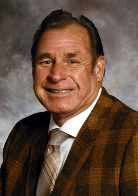 Obituario de Lewis E. Barrett