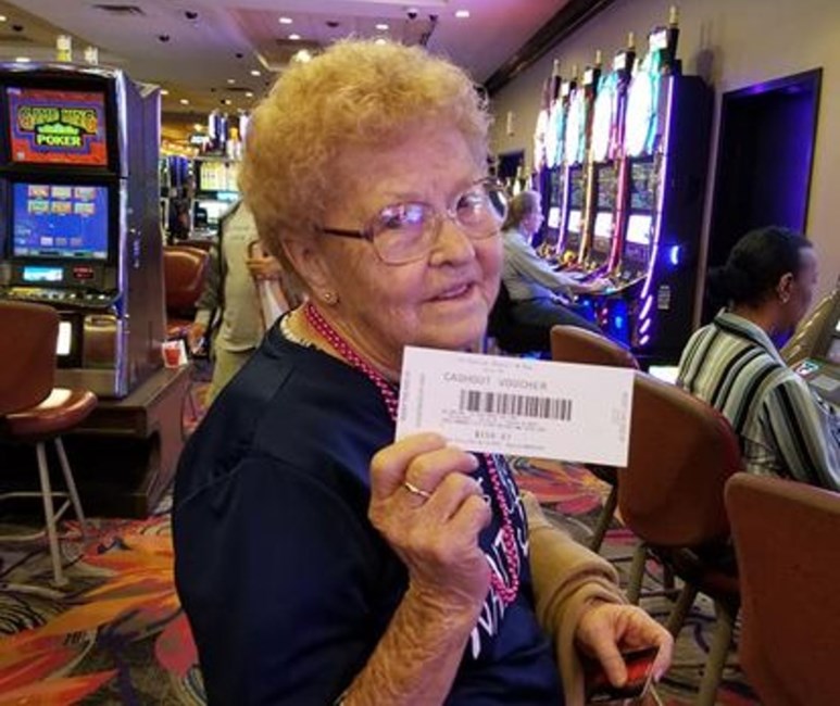 Obituary of Betty Jo Russell