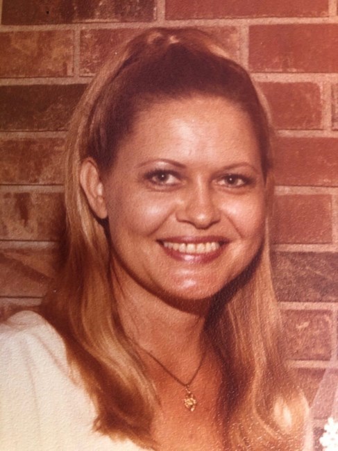 Obituary of Caroline Faye Logan