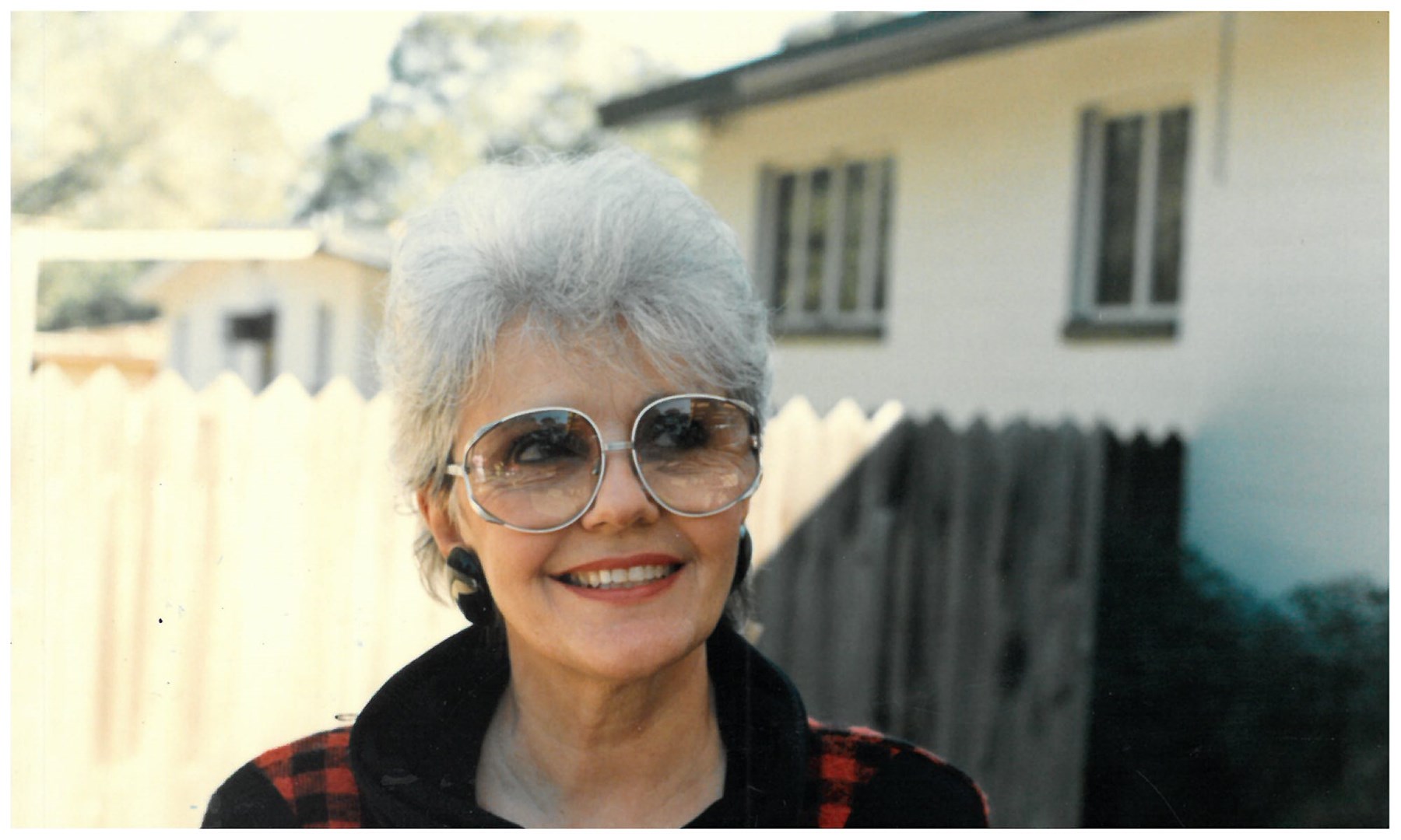 Obituary of Dorothy Lamar Leitch