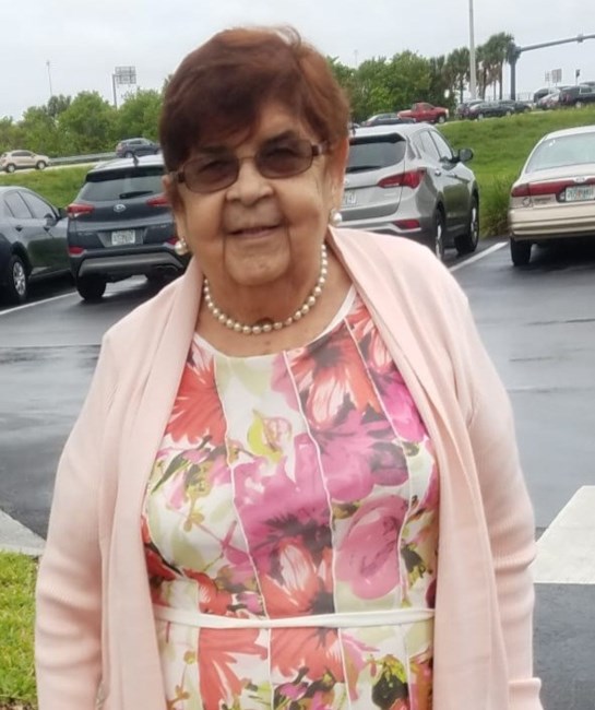 Obituary of Aplona Faria