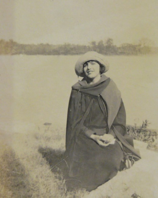 Obituary of Mrs. Theresa Ragland
