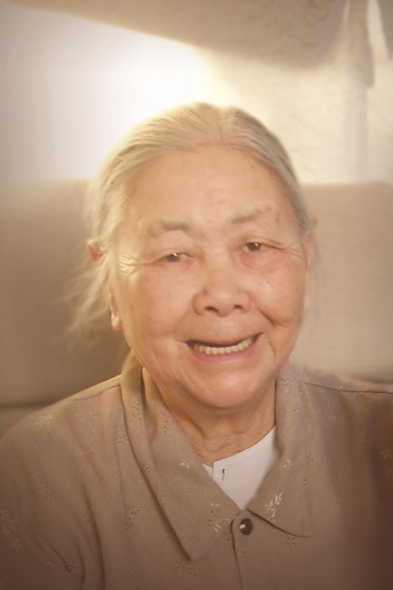 Obituary of Thoa Thi Hoang