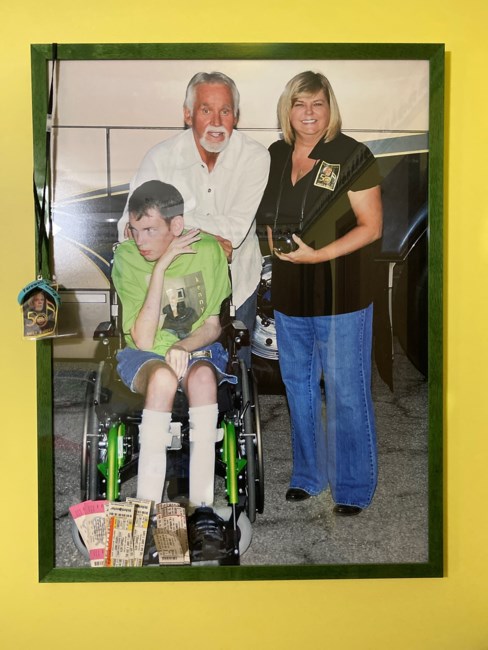 Kenny Rogers Obituary Sandy Springs Ga By christina maxouris and alta spells, cnn. kenny rogers obituary sandy springs ga