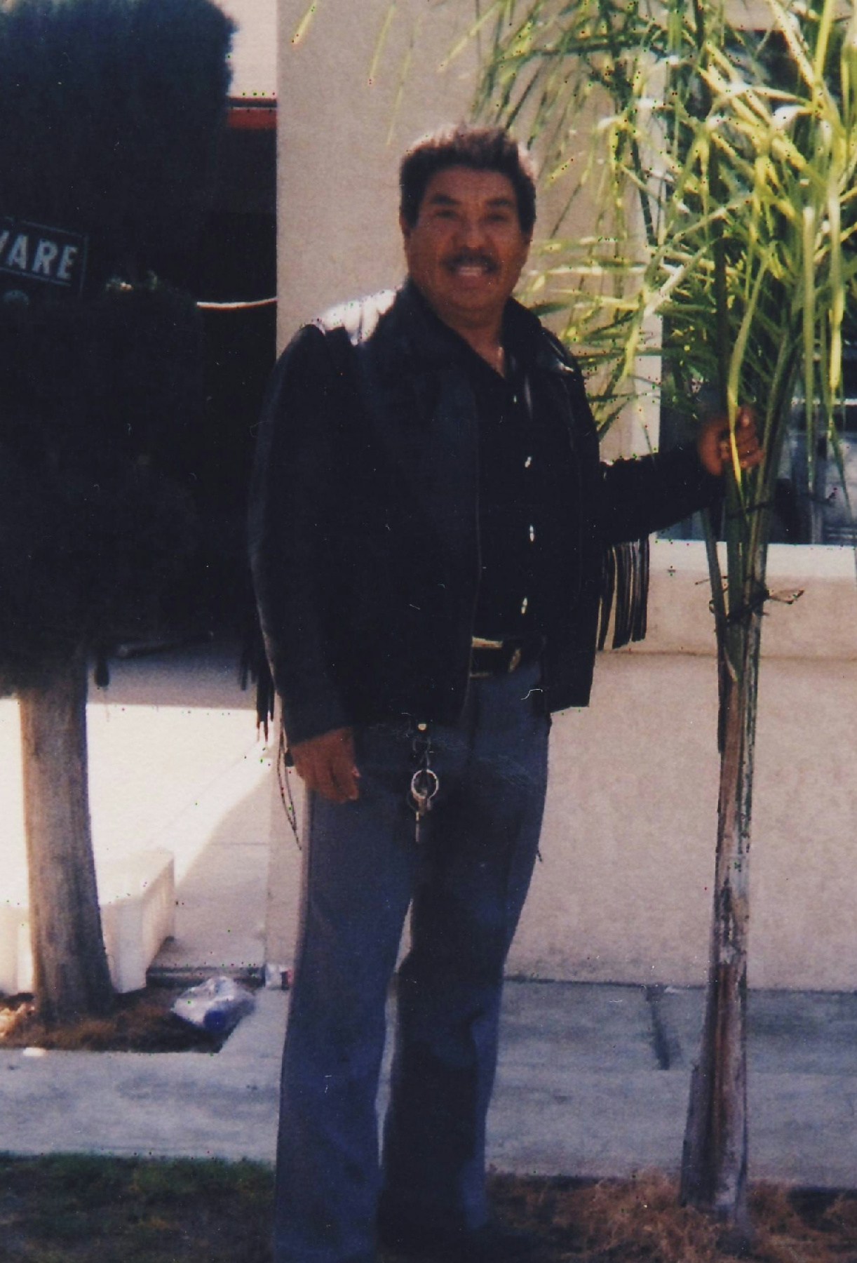 Obituary of Armando Salmeron