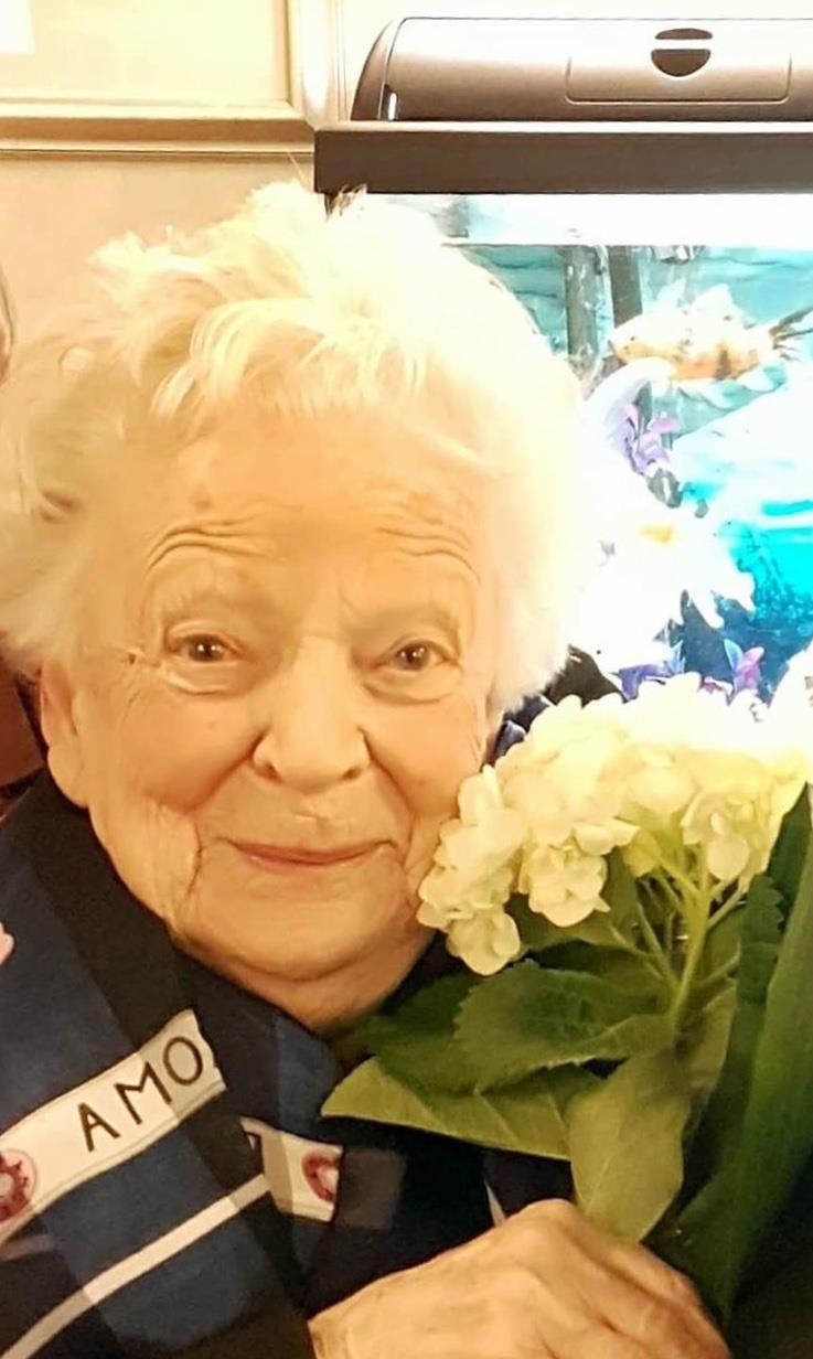 Obituary of Thérèse Thibaudeau Daneault