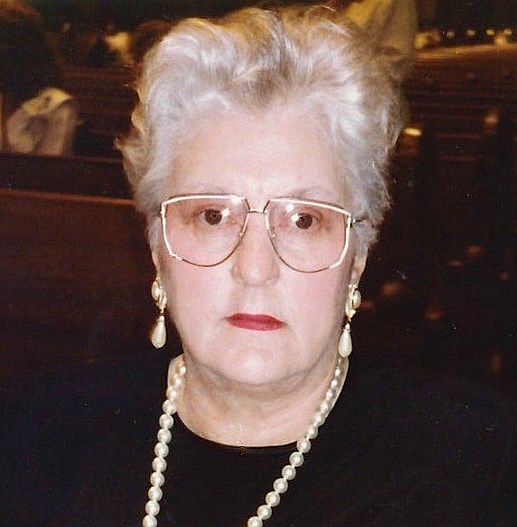 Obituario de Ruth M. Kemp
