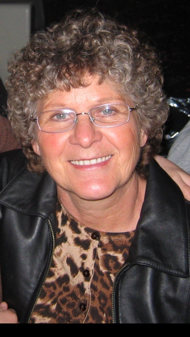 Obituary of Lillian Donna Krawetz