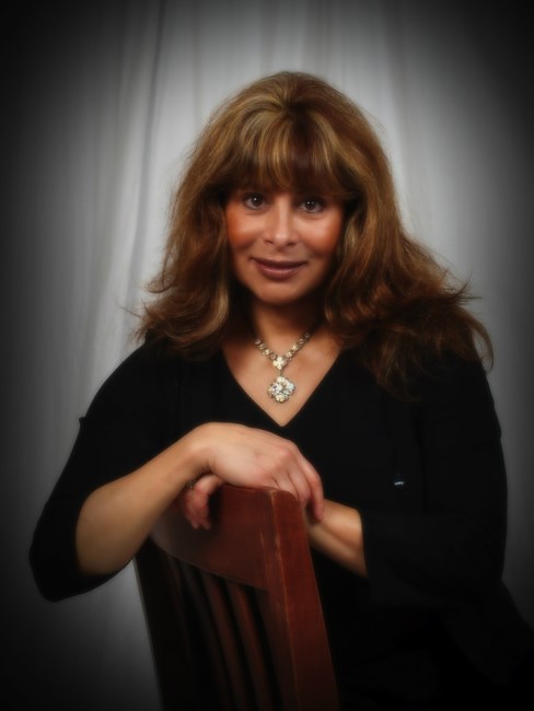 Avis de décès de Ernestina Trevino Quinones