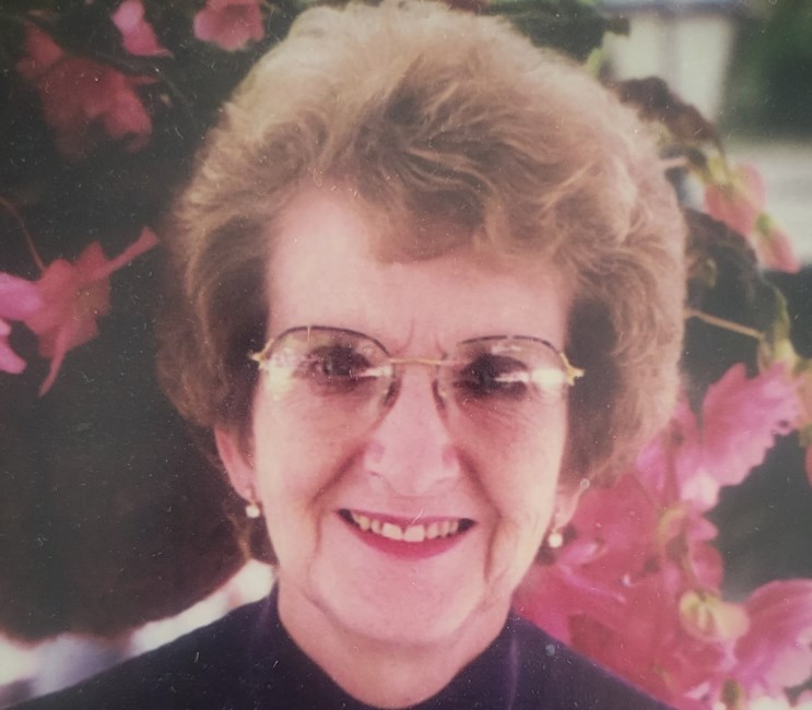 Obituary of Helen E Frazier