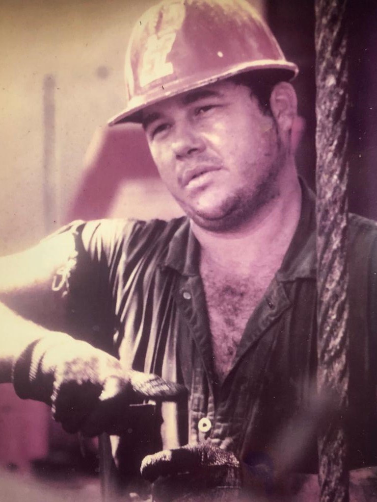 Obituario de Tom L. Seeliger