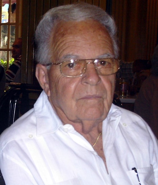 Obituary of Manuel Carmona
