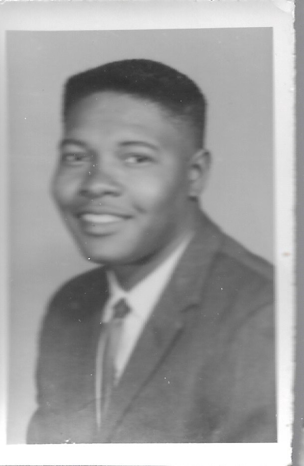 Obituario de Mr. Charles Edward Willis Sr.