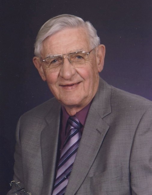 Obituary of Richard E. Davis