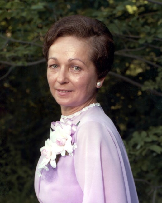 Obituary of Helen Crawford