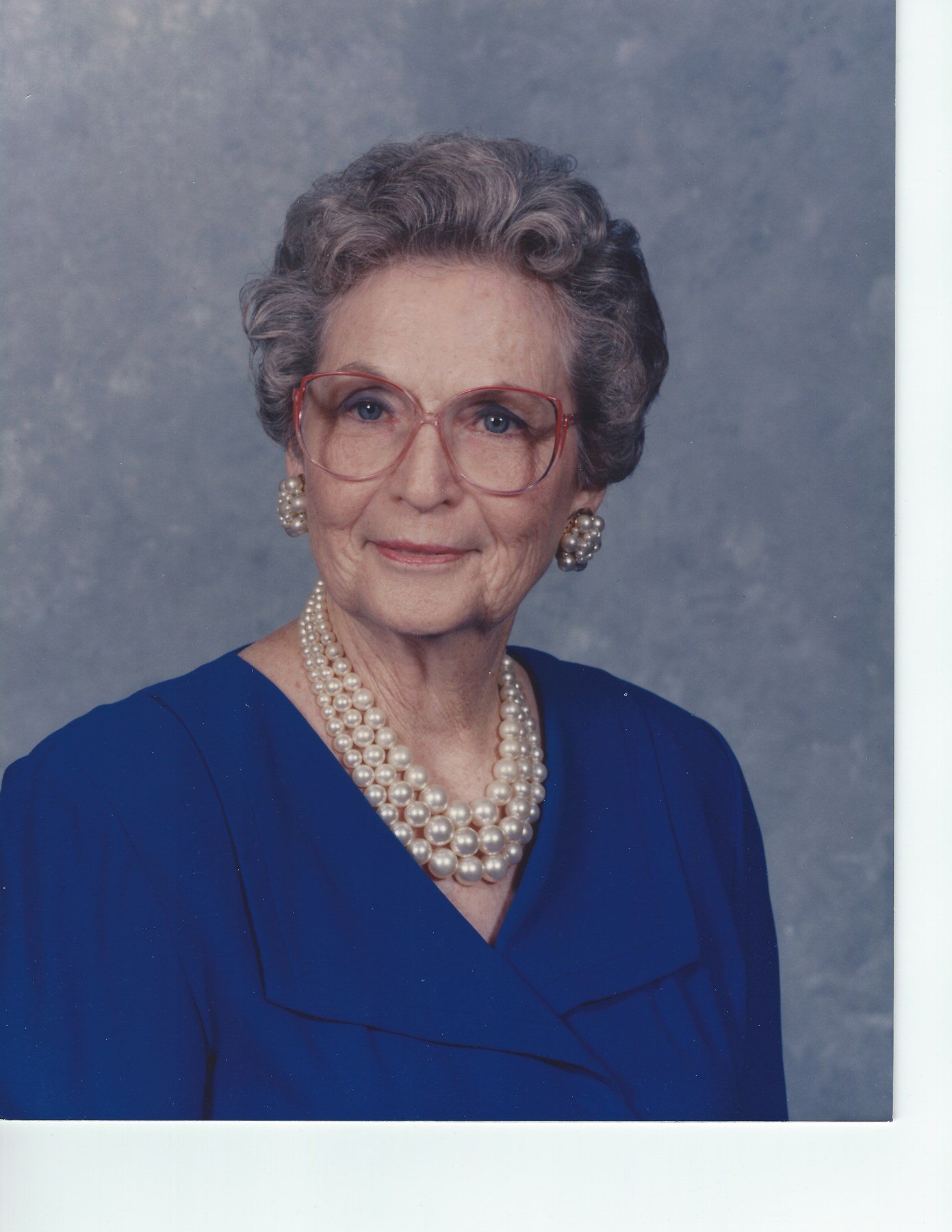 Obituary of Lucy Lee Cobb Strong