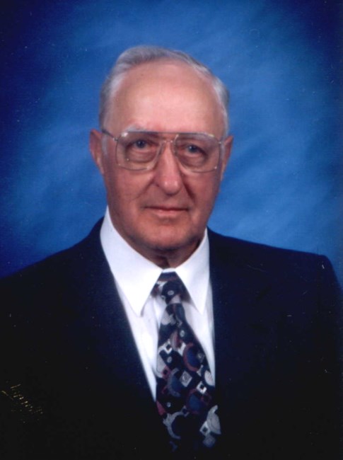 Obituary of Lyle M. Oesterle
