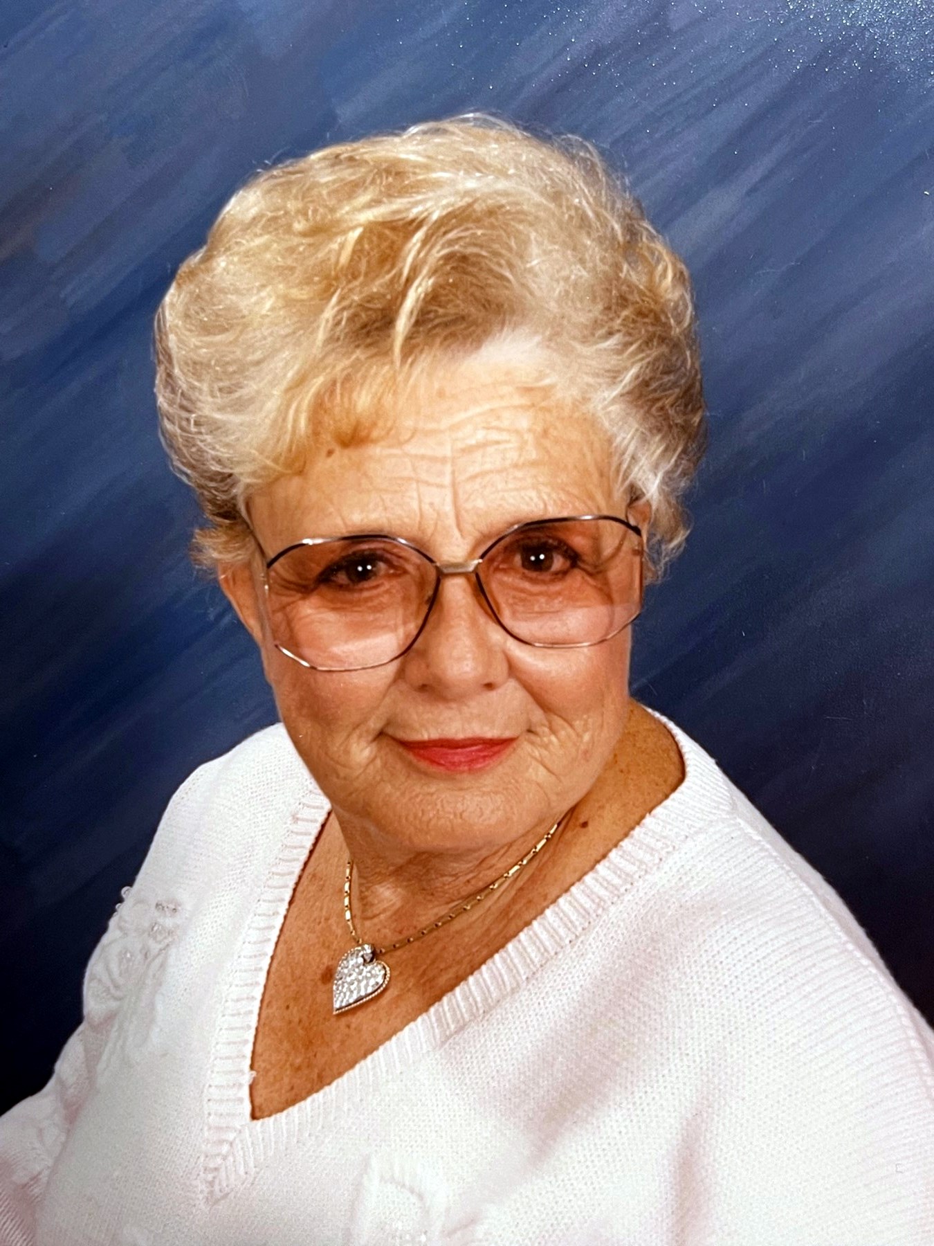Anna J Stanley Obit - v0ti3xj