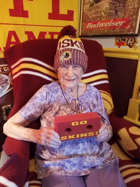 Obituary of Mary Kelchner Holt