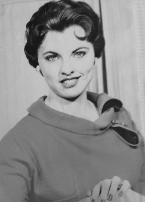 Obituary of Joanne Mary Richmond