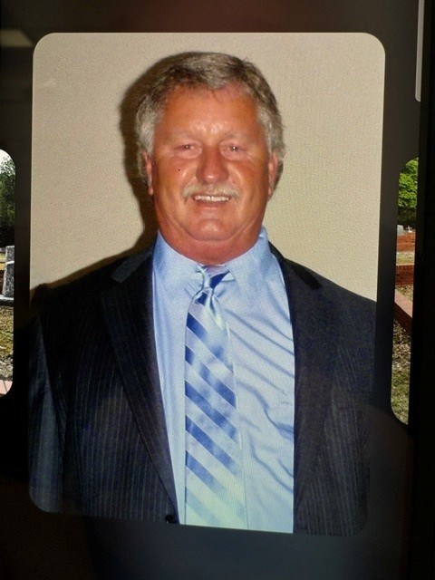 Obituary of Dennis Michael Burke