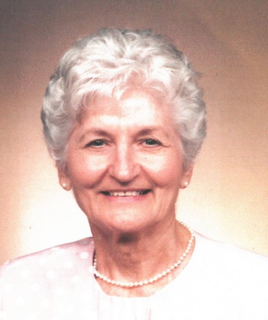 Obituary of Helen Wagner Clements