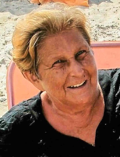 Obituary of Betty J. Gilbert Cash