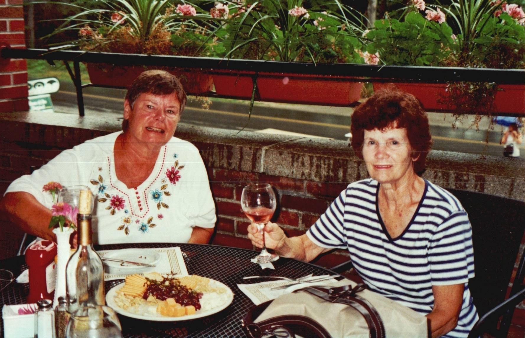 Obituary of Virginia "Ginger" L. (Gater) Ladd