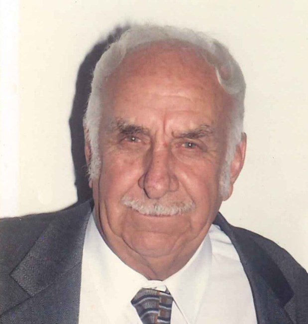 Obituary of Ramon "Mickey" E. McMillen