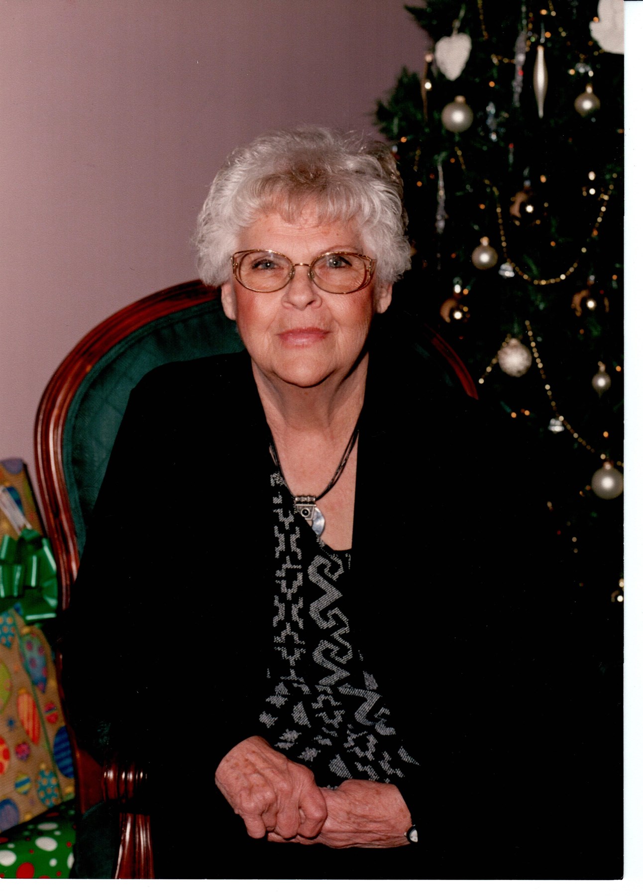 Avis de décès de Julia Olive Holliday