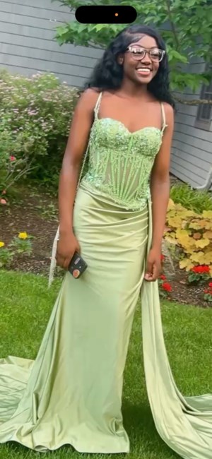 Obituary of Aisha Jules