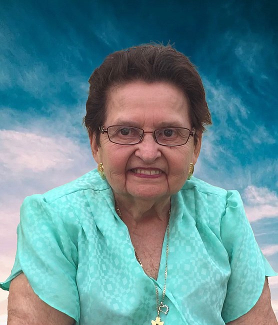 Obituary of Carmen Napoles Barreras